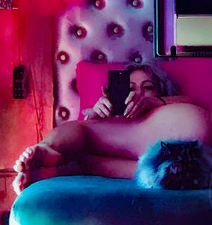 Daniela Cardone feet photo 8