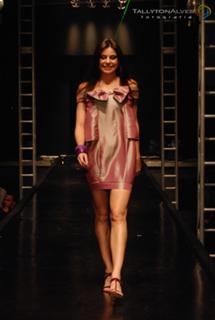 Daniela Cicarelli feet photo 12