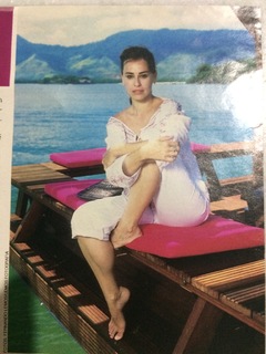 Daniela Escobar feet photo 13