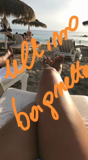 Daniela Ferolla feet photo 2