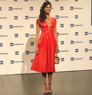 Daniela Ferolla feet photo 4