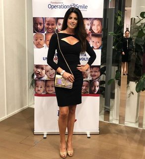 Daniela Ferolla feet photo 1