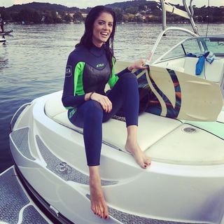 Daniela Ferolla feet photo 2