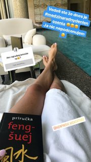 Daniela Hantuchová feet photo thumbnail