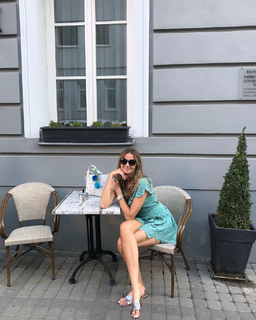 Daniela Hantuchová feet photo thumbnail