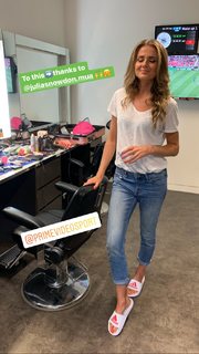 Daniela Hantuchová feet photo thumbnail