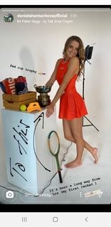 Daniela Hantuchová feet photo thumbnail
