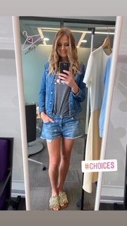 Daniela Hantuchová feet photo thumbnail