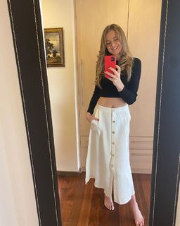 Daniela Hantuchová feet photo thumbnail