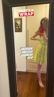 Daniela Hantuchová feet photo thumbnail