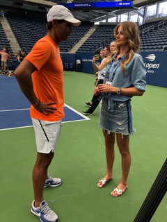 Daniela Hantuchová feet photo thumbnail