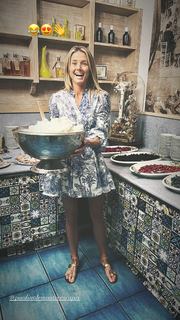 Daniela Hantuchová feet photo thumbnail