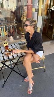 Daniela Hantuchová feet photo thumbnail