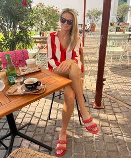 Daniela Hantuchová feet photo thumbnail