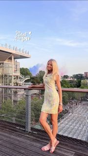 Daniela Hantuchová feet photo 3