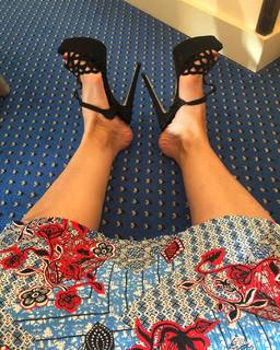 Daniela Katzenberger feet photo thumbnail