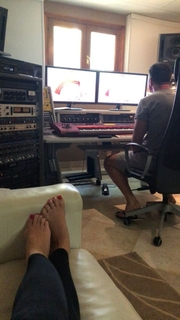 Daniela Katzenberger feet photo thumbnail