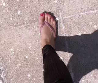 Daniela Katzenberger feet photo thumbnail
