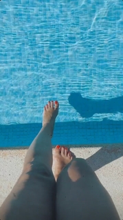 Daniela Katzenberger feet photo thumbnail
