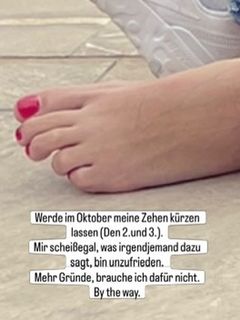 Daniela Katzenberger feet photo 5