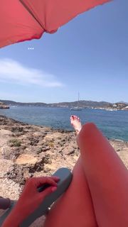 Daniela Katzenberger feet photo 9