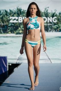Daniela Melchior feet photo thumbnail