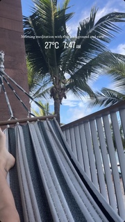 Daniela Melchior feet photo thumbnail