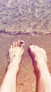 Daniela Michalski feet photo 11