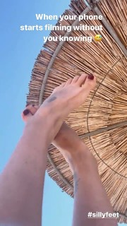 Daniela Michalski feet photo 7