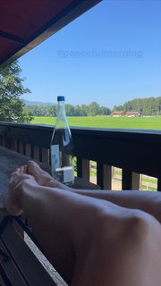 Daniela Michalski feet photo 9