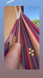 Daniela Michalski feet photo 5