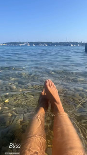 Daniela Michalski feet photo 13