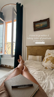 Daniela Michalski feet photo 7