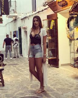 Daniela Ospina feet photo 8