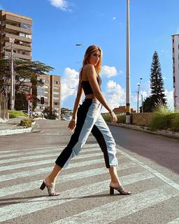 Daniela Ospina feet photo 4
