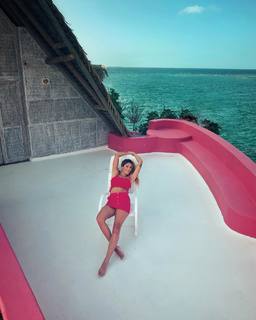 Daniela Ospina feet photo 16