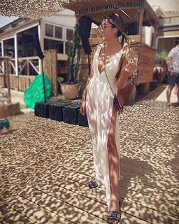 Daniela Ospina feet photo 11