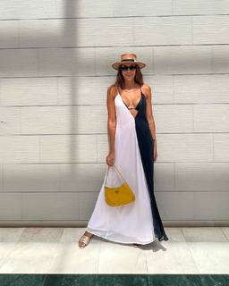 Daniela Ospina feet photo 20