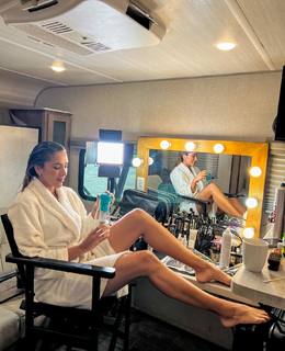 Daniela Ospina feet photo 13
