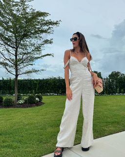 Daniela Ospina feet photo 11
