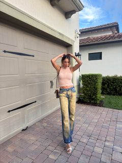 Daniela Ospina feet photo 2
