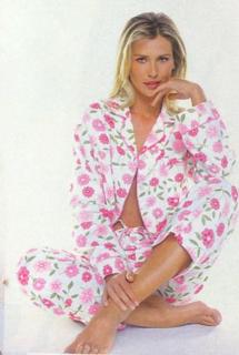 Daniela Pestova feet photo 16