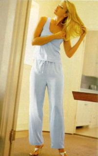 Daniela Pestova feet photo 3