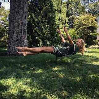 Daniela Pestova feet photo 11