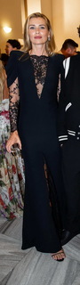 Daniela Pestova feet photo 6