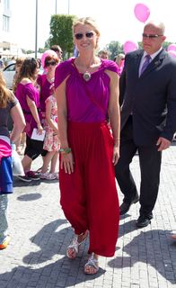 Daniela Pestova feet photo 4