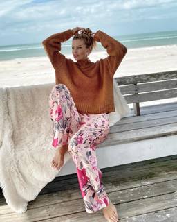 Daniela Pestova feet photo 20