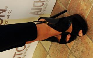 Daniela Pestova feet photo 12