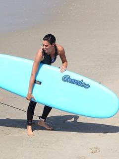 Daniela Ruah feet photo thumbnail