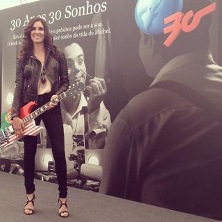 Daniela Ruah feet photo thumbnail